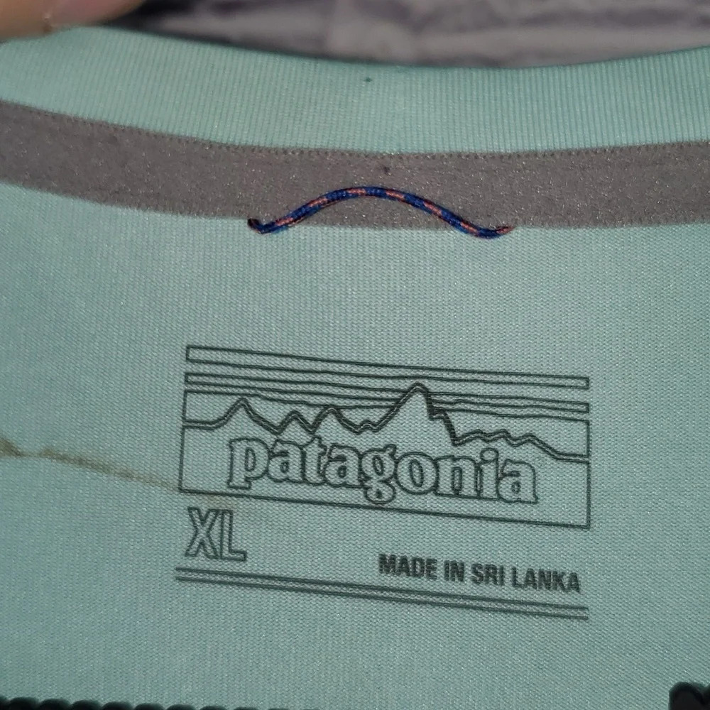 Patagonia Men's Mint Green Long-sleeved Size XL - Picture 9 of 16